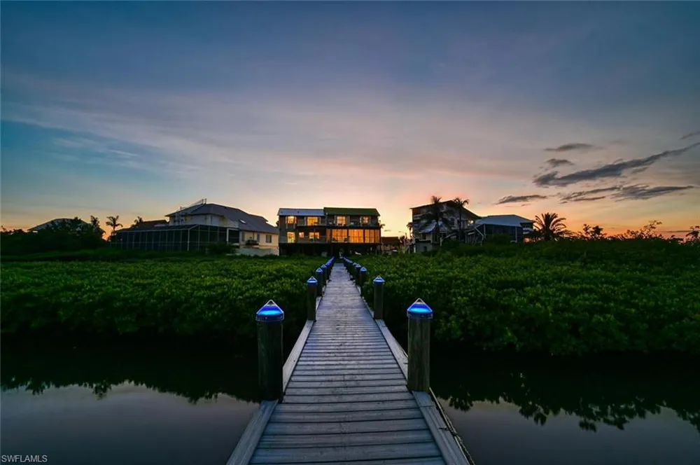 21511 Indian Bayou Drive Fort Myers Beach, FL 33931
