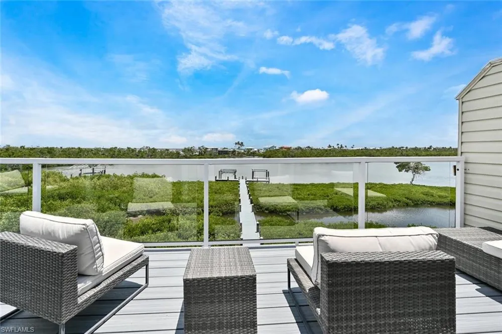 21511 Indian Bayou Drive Fort Myers Beach, FL 33931