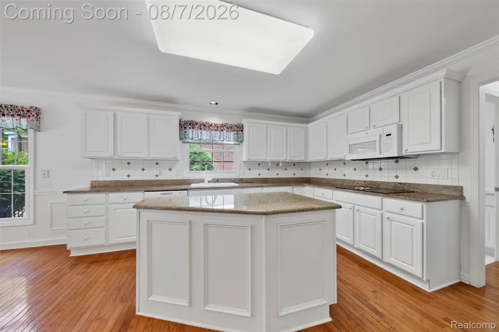 18144 Cascade Drive Northville Township, MI 48168