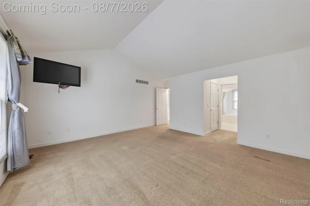 18144 Cascade Drive Northville Township, MI 48168