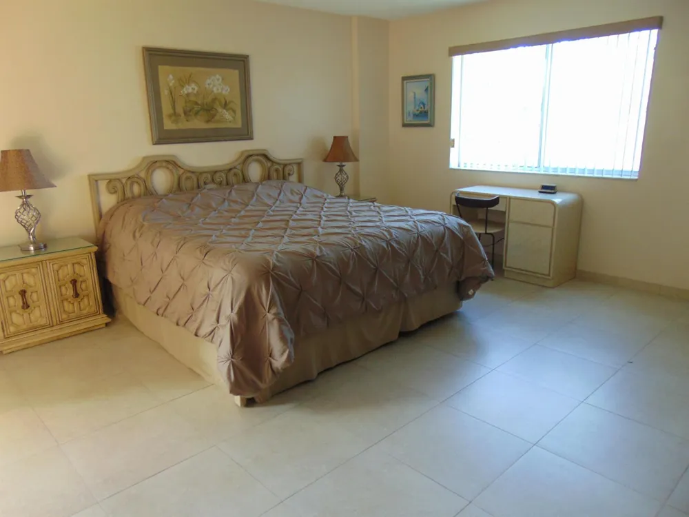 6698 10th Avenue #301 Lake Worth, FL 33467