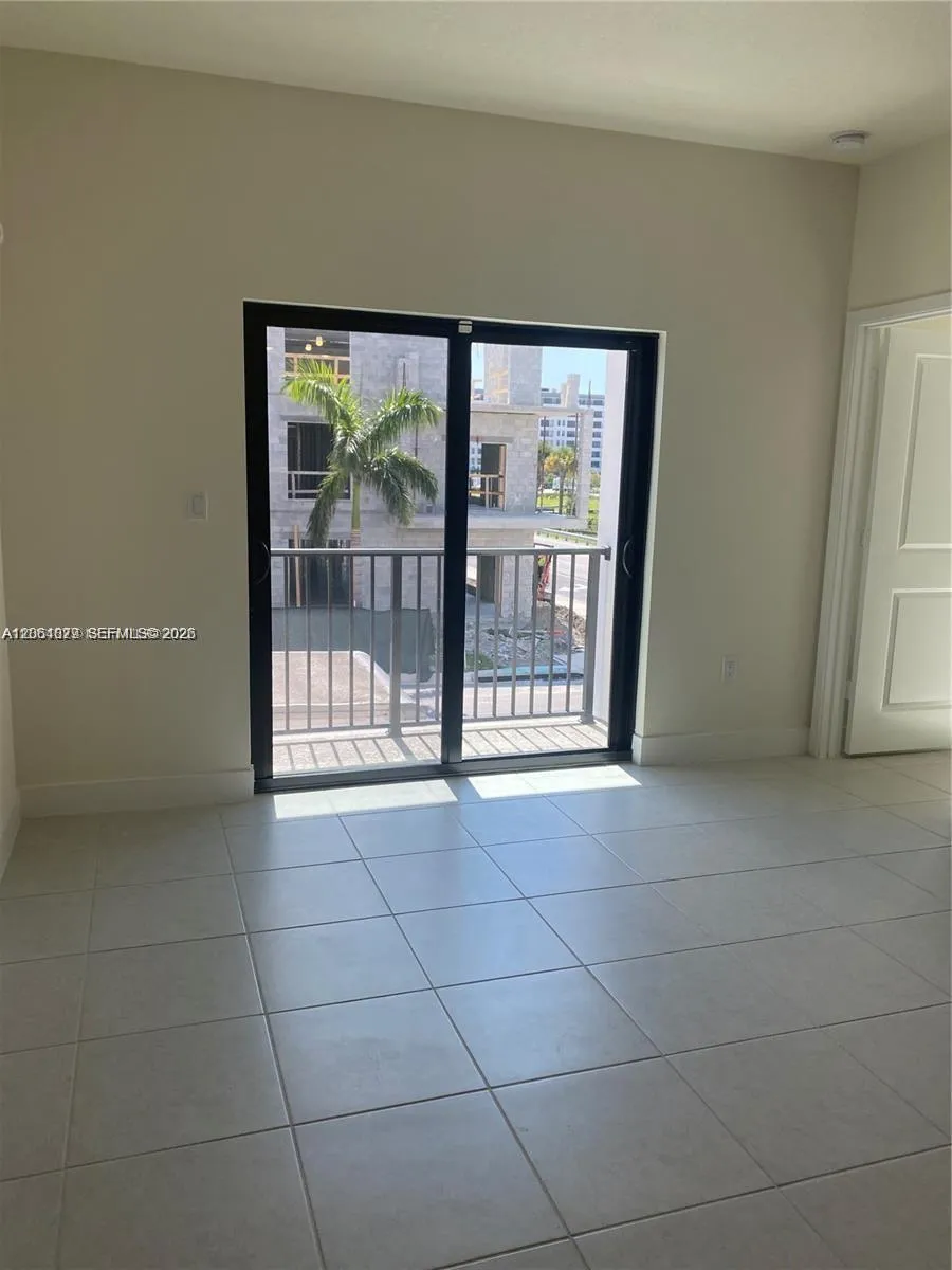 8201 NW 41st St #D-202 Doral, FL 33166