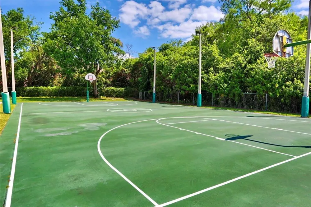 3559 COCOPLUM CIRCLE Coconut Creek, FL 33063