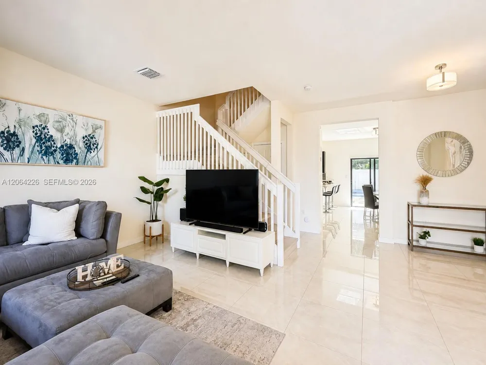 10545 W 32nd Ln #0 Hialeah, FL 33018