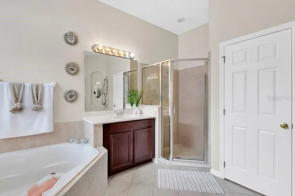 912 HIRE CIRCLE Ocoee, FL 34761