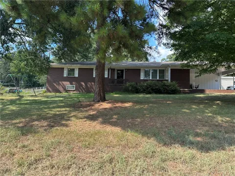 1201 Magnolia Drive