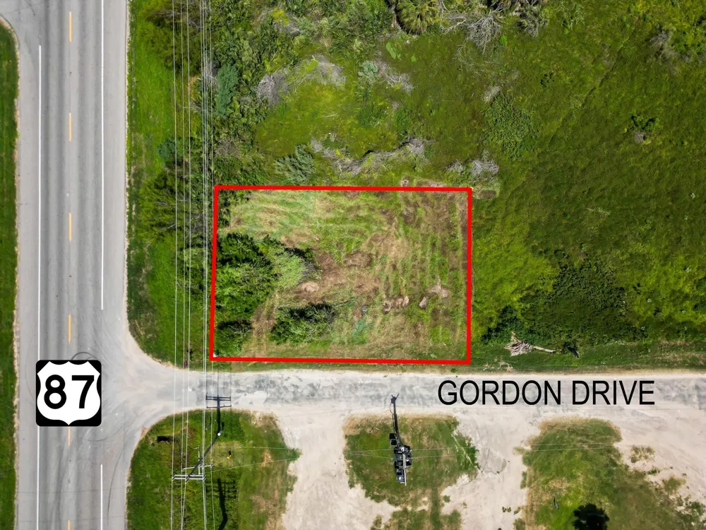 Gordon Gilchrist, TX 77617