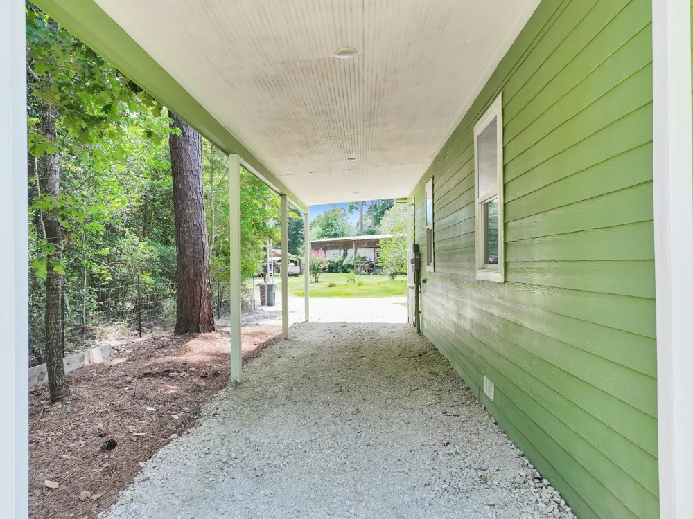 388 Mayberry Drive Ivanhoe, TX 75979