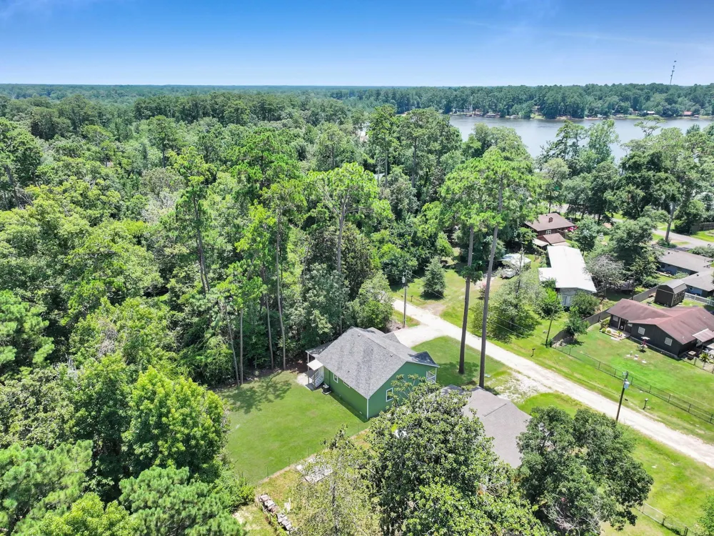 388 Mayberry Drive Ivanhoe, TX 75979