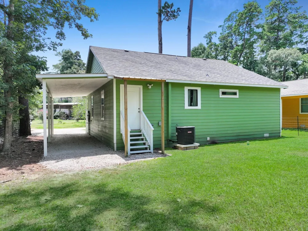 388 Mayberry Drive Ivanhoe, TX 75979