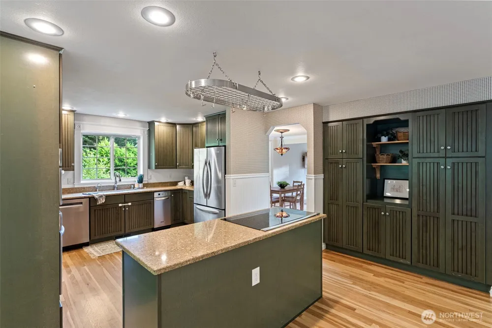24810 Big Valley Road NE Poulsbo, WA 98370