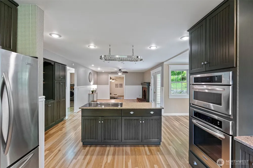 24810 Big Valley Road NE Poulsbo, WA 98370