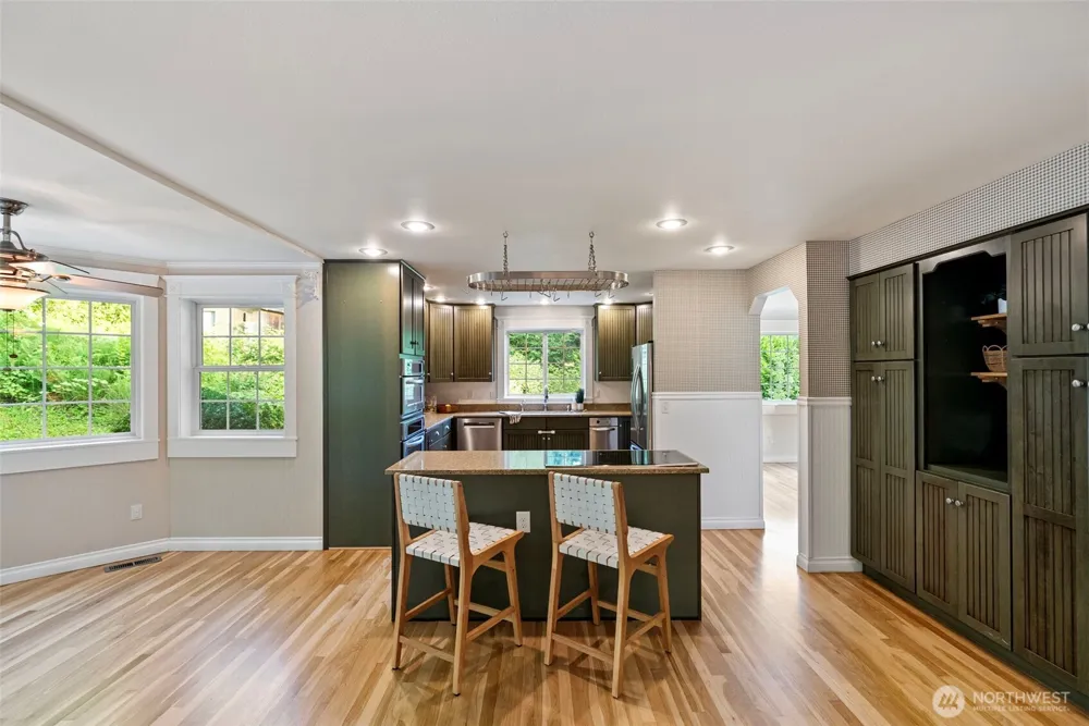 24810 Big Valley Road NE Poulsbo, WA 98370