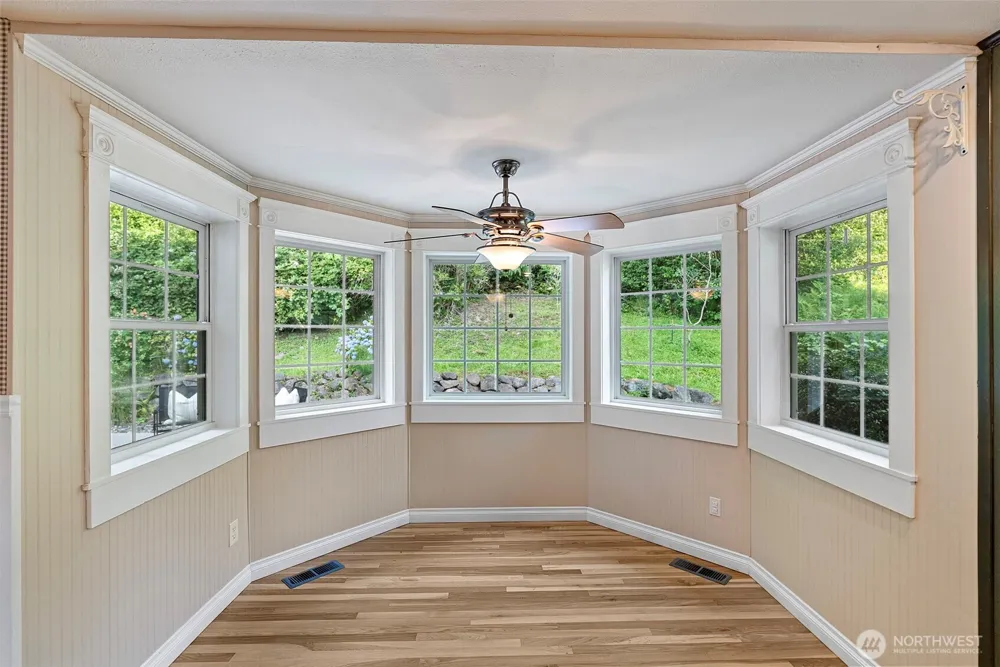 24810 Big Valley Road NE Poulsbo, WA 98370