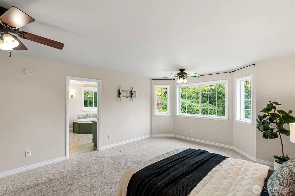 24810 Big Valley Road NE Poulsbo, WA 98370