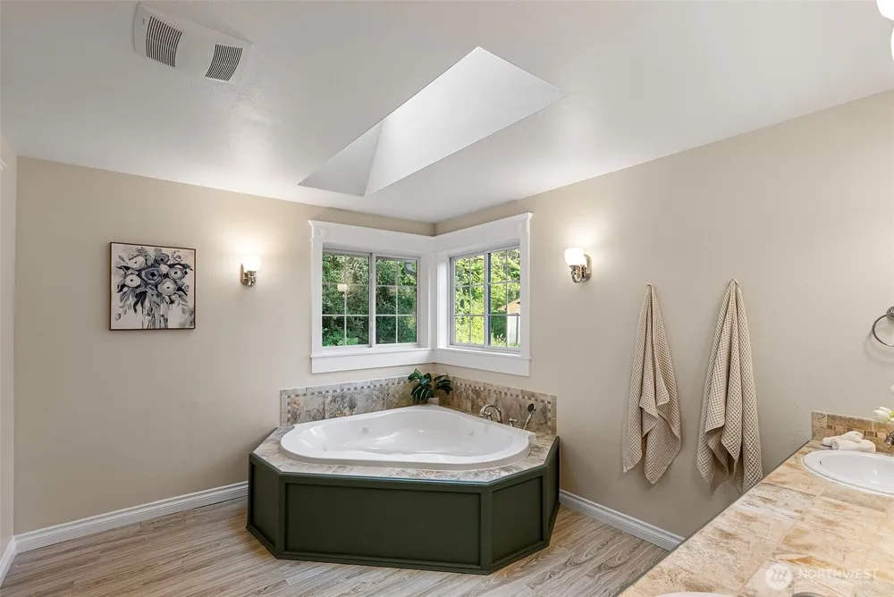 24810 Big Valley Road NE Poulsbo, WA 98370