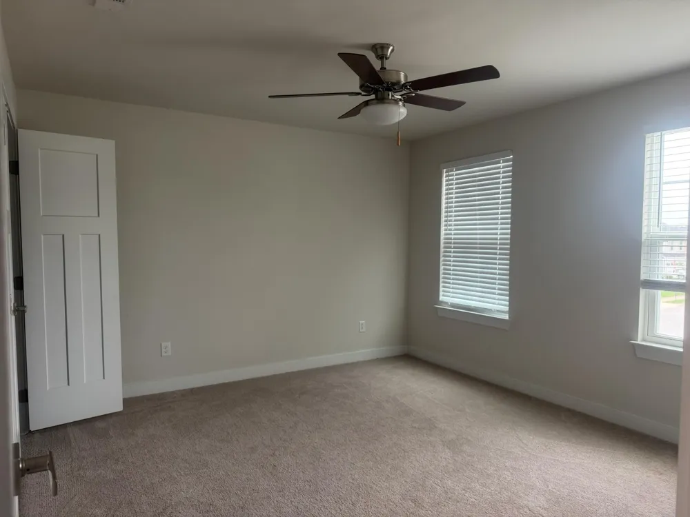 300 Finnegan Ct Spring Hill, TN 37174