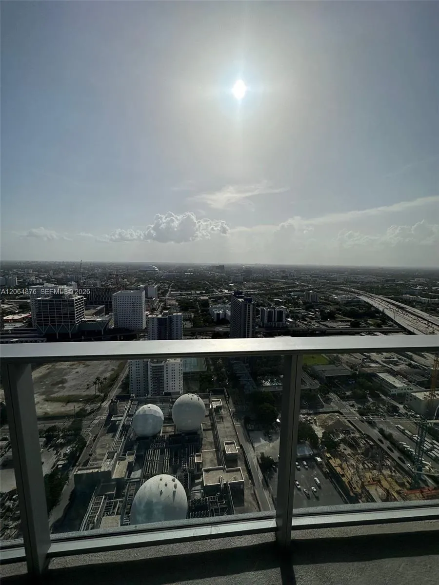 851 NE 1st Ave #4006 Miami, FL 33132