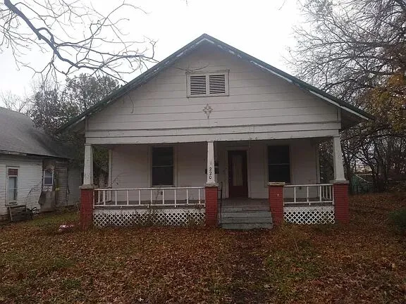 220 14th Street Muskogee, OK 74401