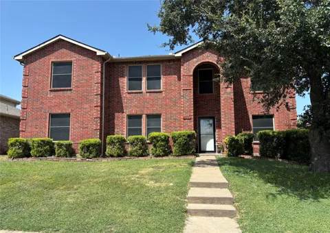 1229 Longleaf Drive