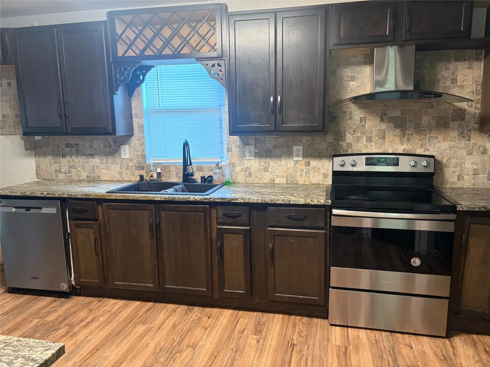 1229 Longleaf Drive Cedar Hill, TX 75104
