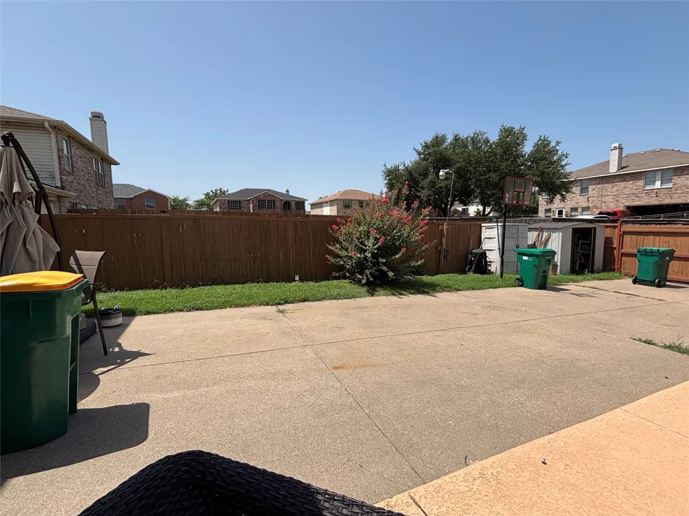 1229 Longleaf Drive Cedar Hill, TX 75104