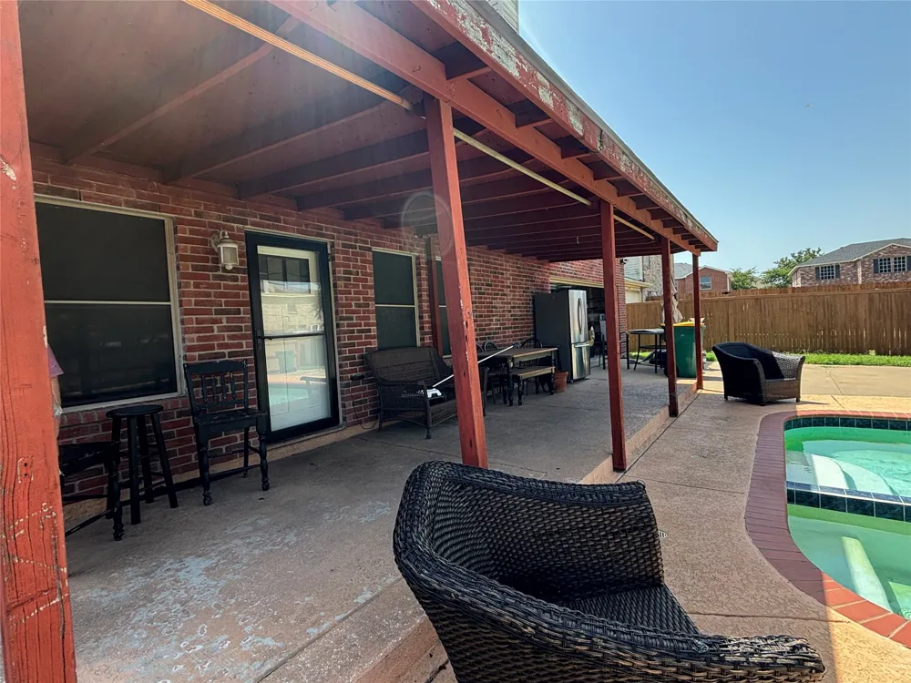 1229 Longleaf Drive Cedar Hill, TX 75104