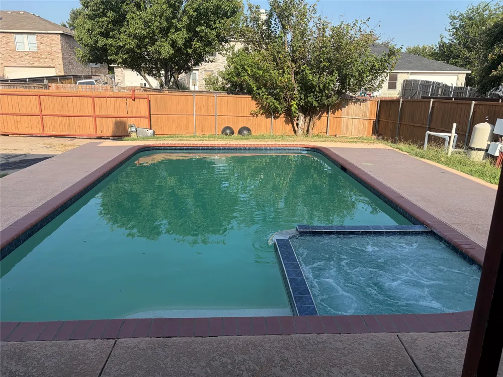 1229 Longleaf Drive Cedar Hill, TX 75104