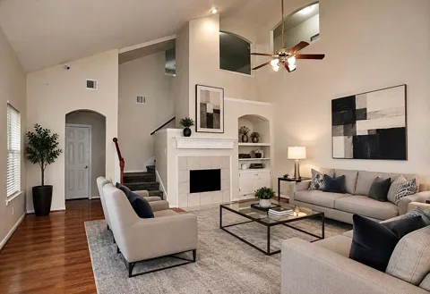 12206 Gatemont Court