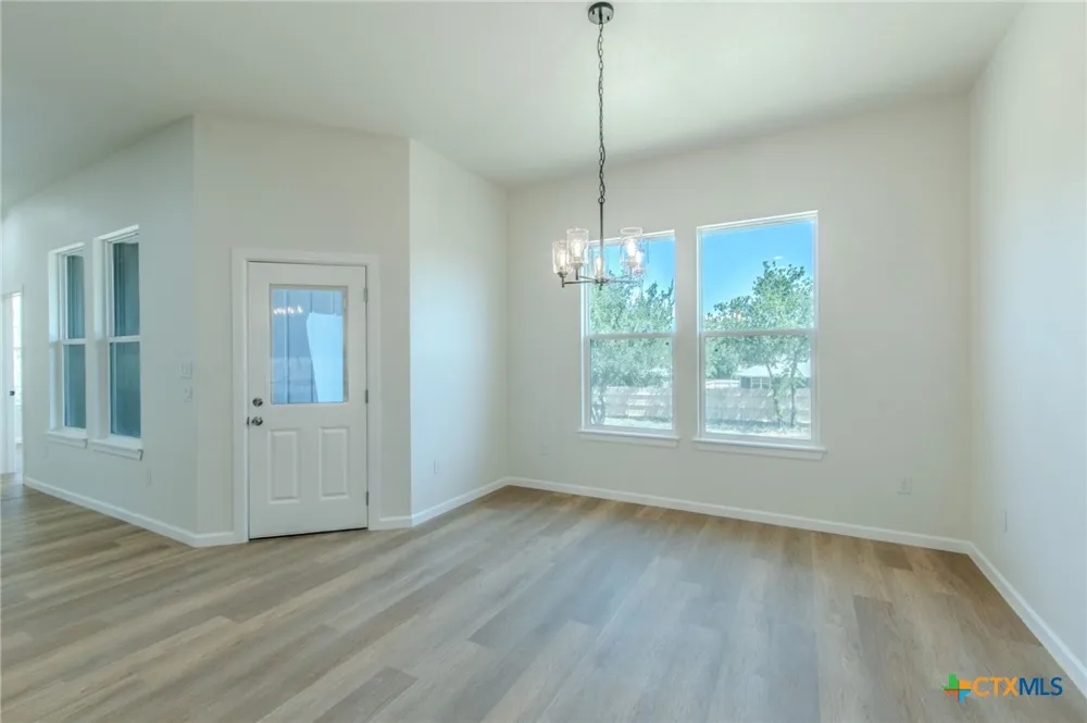 1307 Saint Louis Street Gatesville, TX 76528