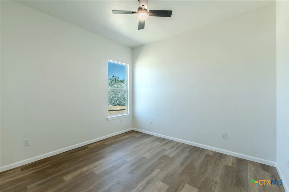 1307 Saint Louis Street Gatesville, TX 76528