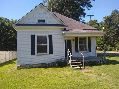 921 Columbus Street