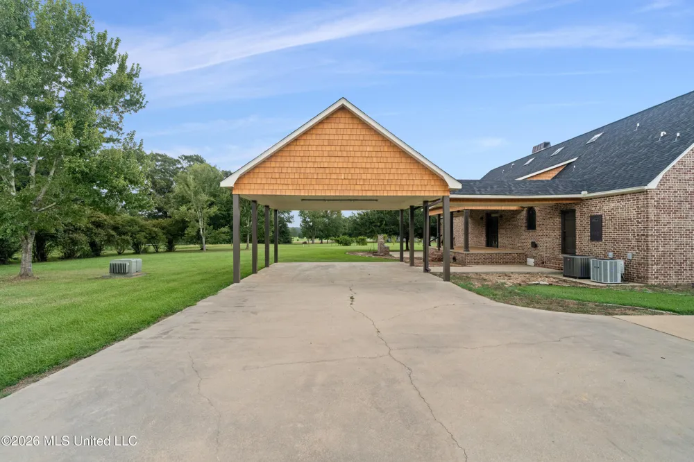 7912-a U.s. 98 Summit, MS 39666