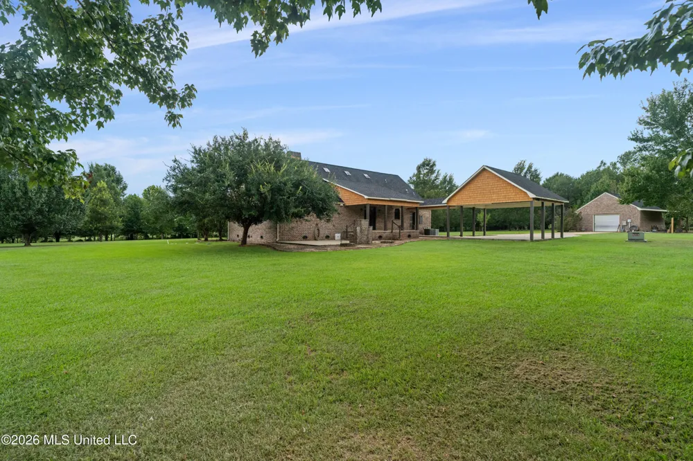 7912-a U.s. 98 Summit, MS 39666