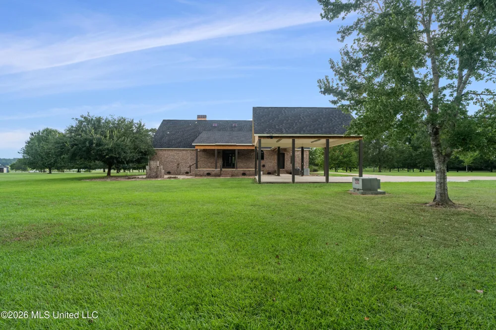 7912-a U.s. 98 Summit, MS 39666