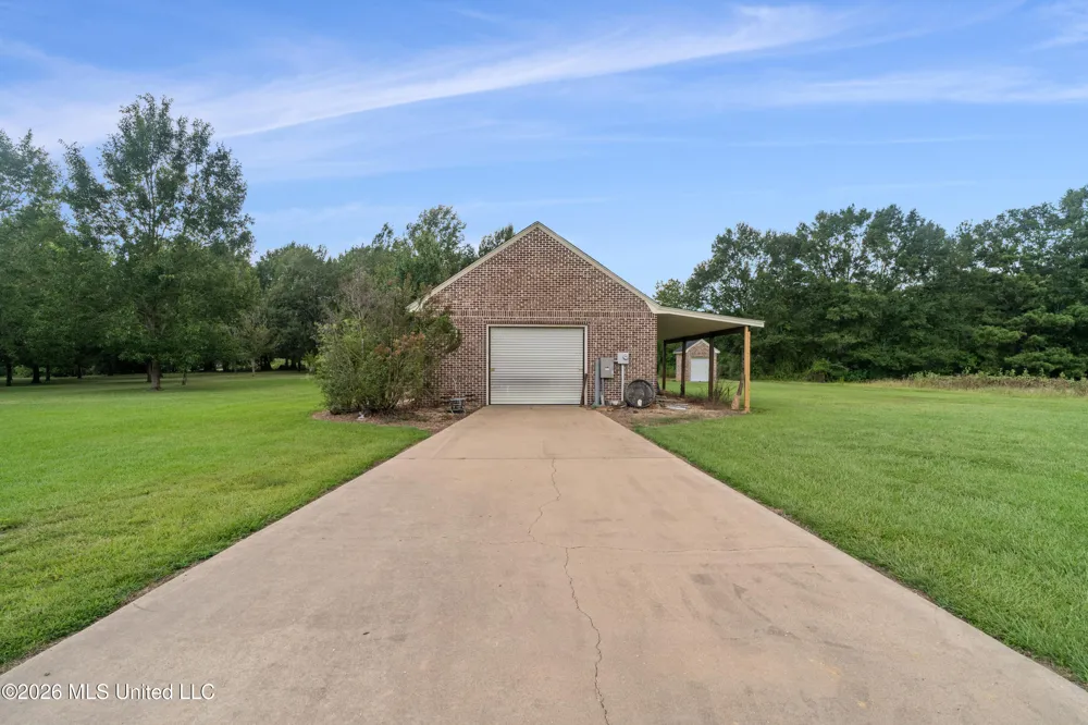7912-a U.s. 98 Summit, MS 39666