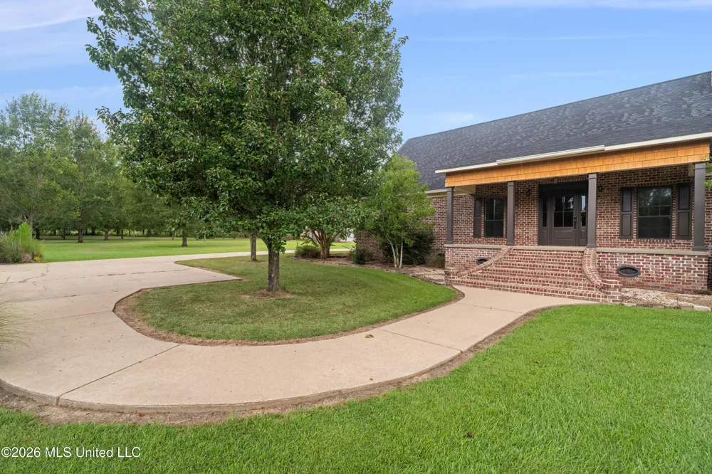7912-a U.s. 98 Summit, MS 39666
