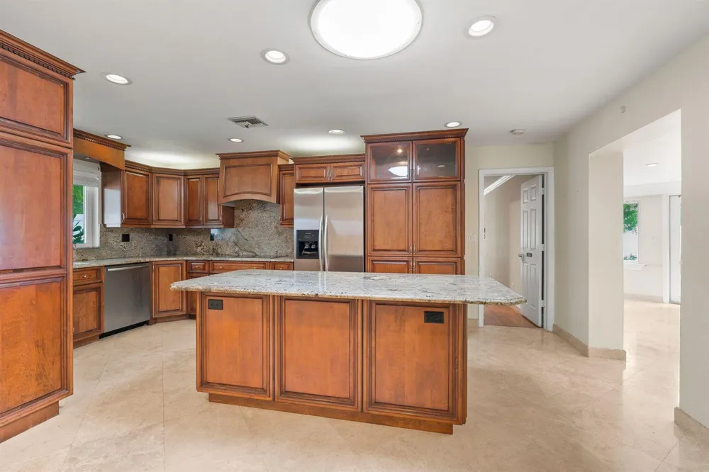 2729 NE 30TH STREET Lighthouse Point, FL 33064