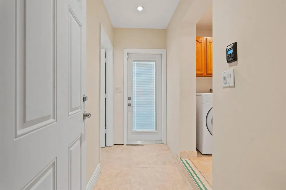 2729 NE 30TH STREET Lighthouse Point, FL 33064