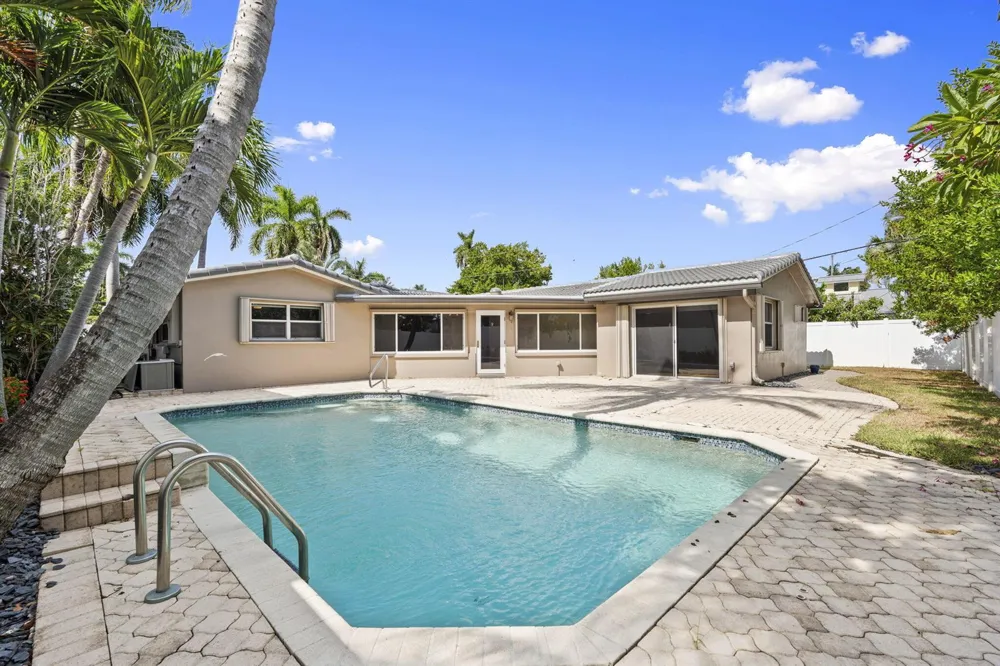 2729 NE 30TH STREET Lighthouse Point, FL 33064