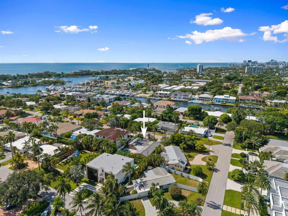 2729 NE 30TH STREET Lighthouse Point, FL 33064