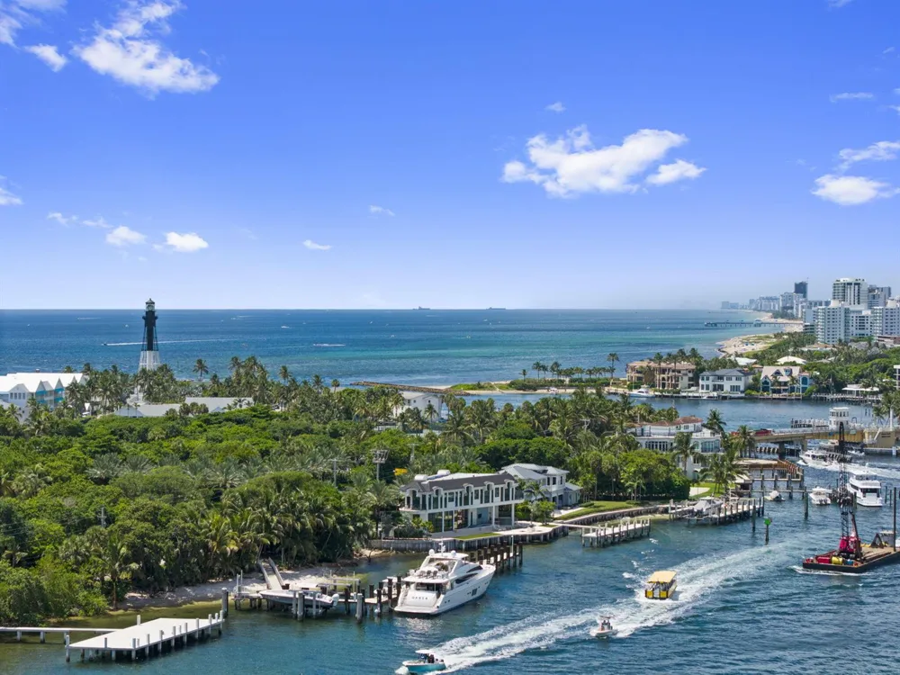 2729 NE 30TH STREET Lighthouse Point, FL 33064