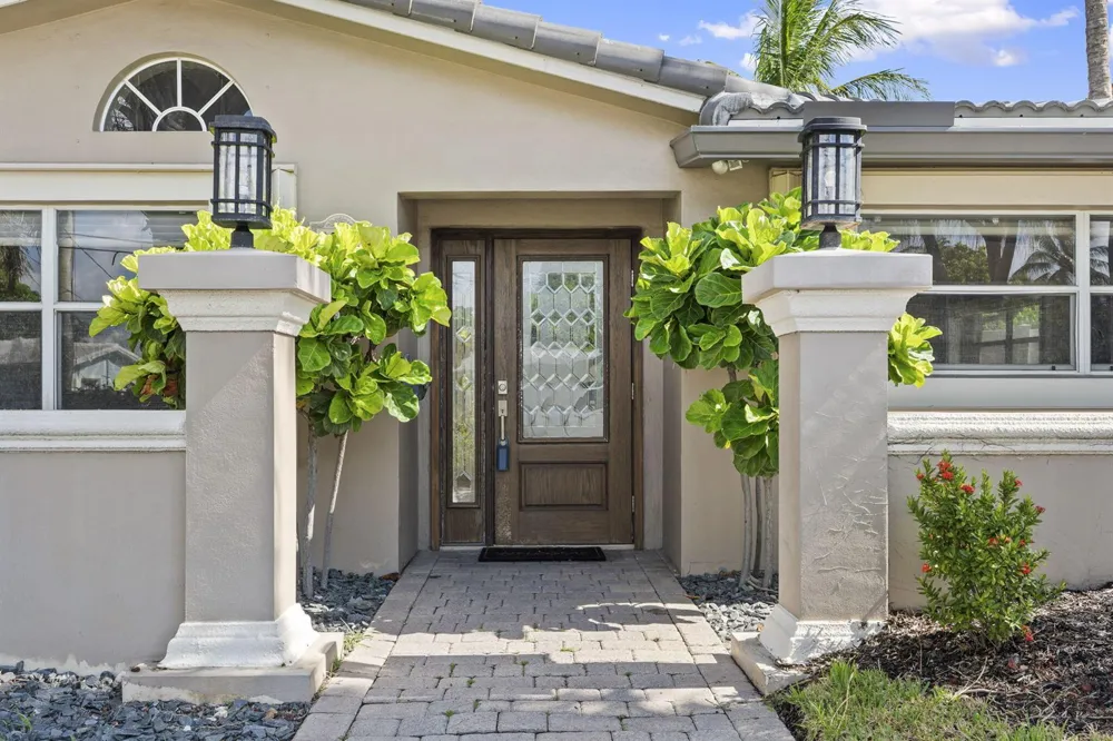 2729 NE 30TH STREET Lighthouse Point, FL 33064