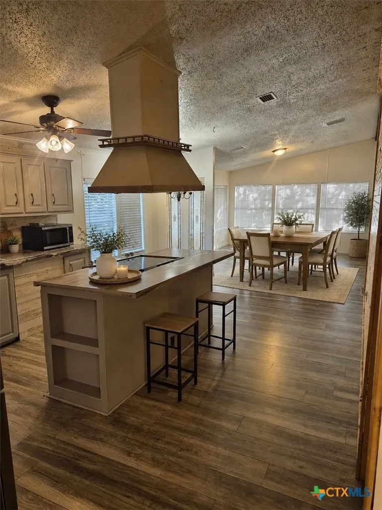 1120 Battle Lake Road Riesel, TX 76682