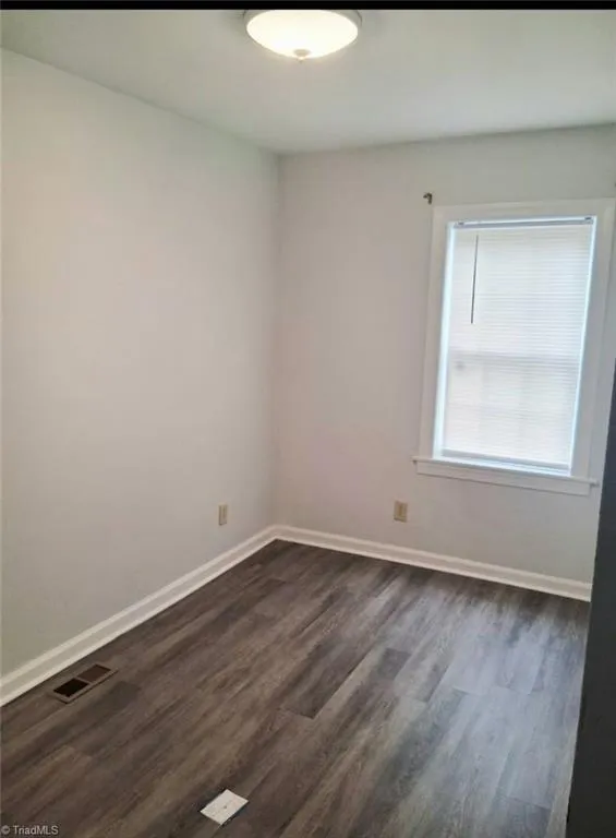 627 Dailey Street Burlington, NC 27217