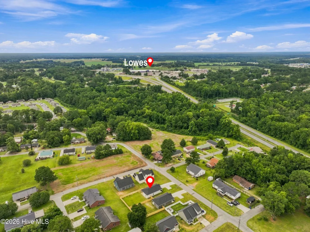 802 Holmes Street Clinton, NC 28328