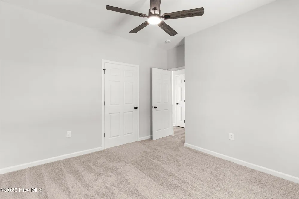 802 Holmes Street Clinton, NC 28328