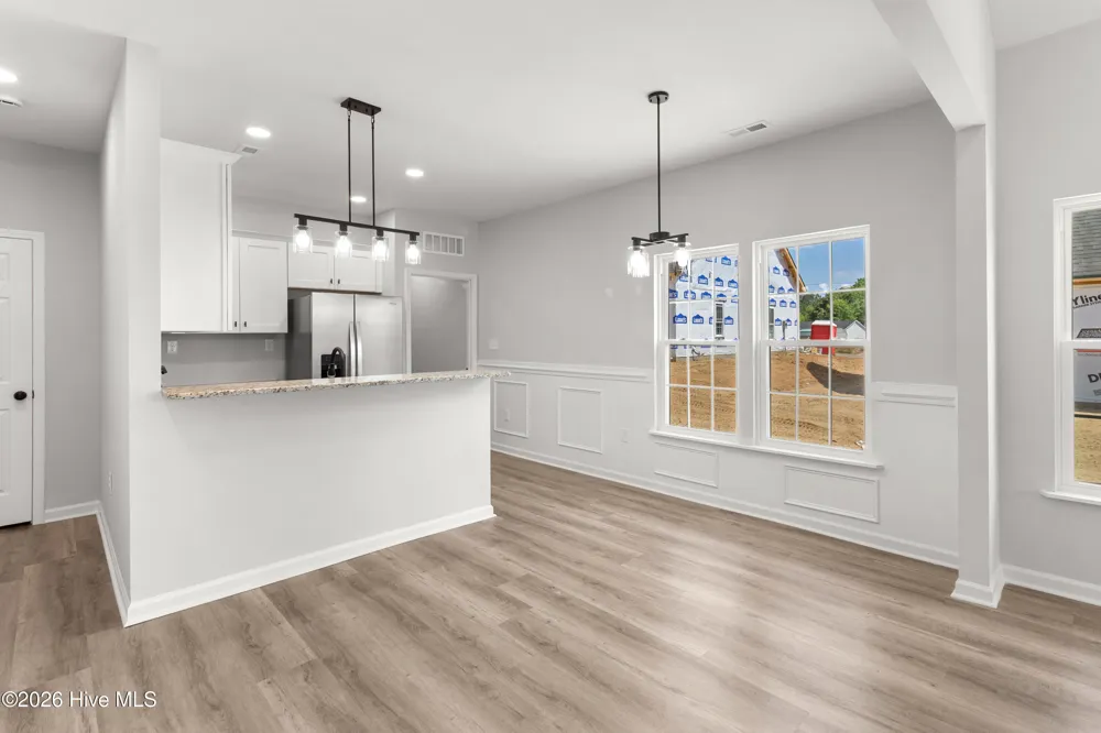 802 Holmes Street Clinton, NC 28328