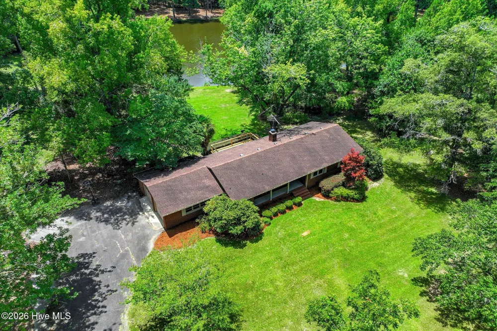 65 Long Cane Road Johnston, SC 29832