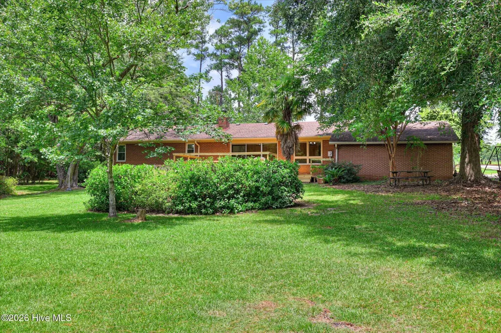 65 Long Cane Road Johnston, SC 29832